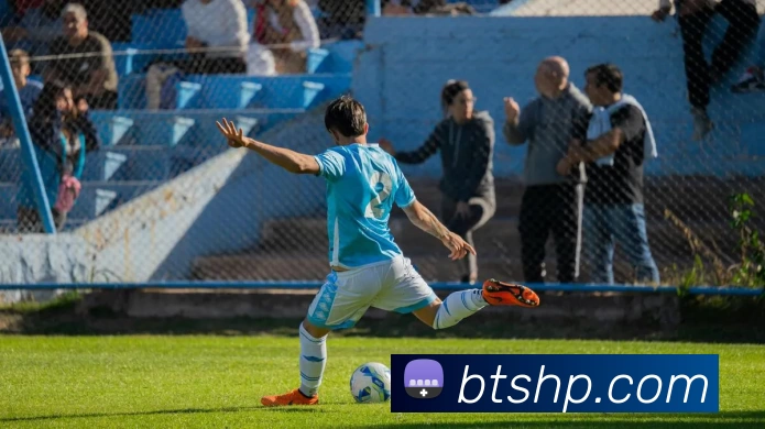 C罗十大精彩进球，每一个都能让你热血沸腾！